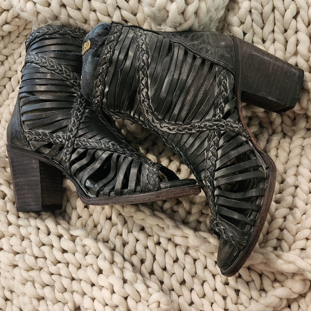 Freebird Bela Booties